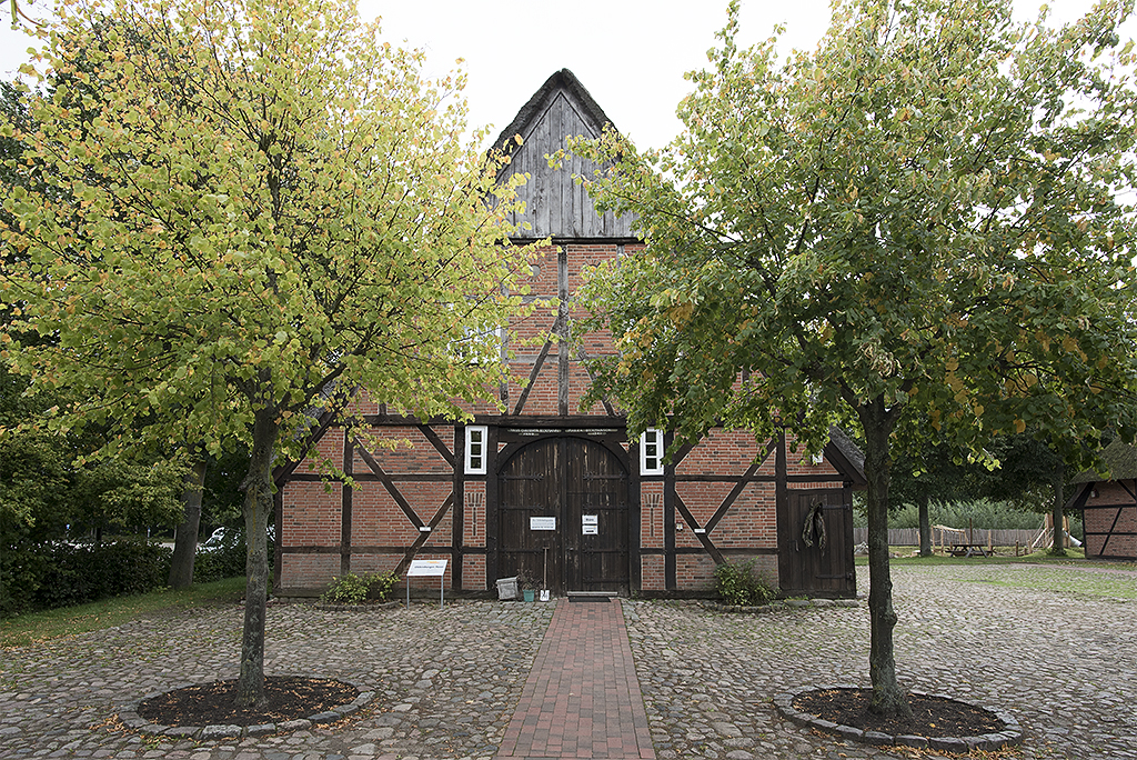 Schleswig Holstein Ostsee 09_2015 KA7_5987 als Smartobjekt-1 Kopie.jpg - Ein Besuch im slawischen Wallmuseum bei Heiligenhafen